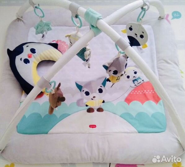 Развивающий коврик tiny love новый