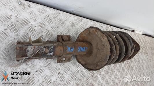 Стойка передняя правая Volvo V70 2 рест. 2006