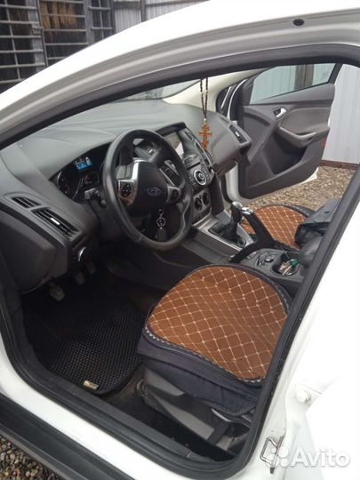 Ford Focus 1.6 МТ, 2011, 160 000 км