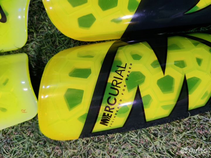 Щитки футбольные nike mercurial