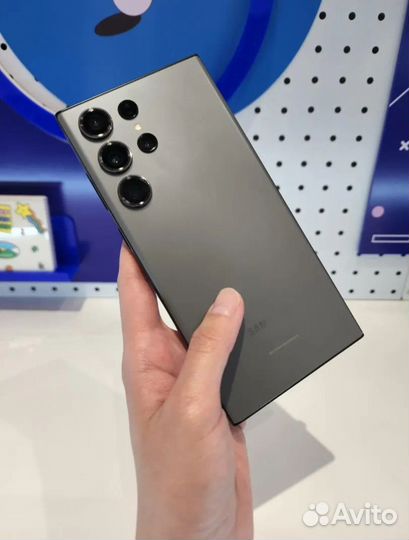 Samsung Galaxy S23 Ultra, 12/256 ГБ
