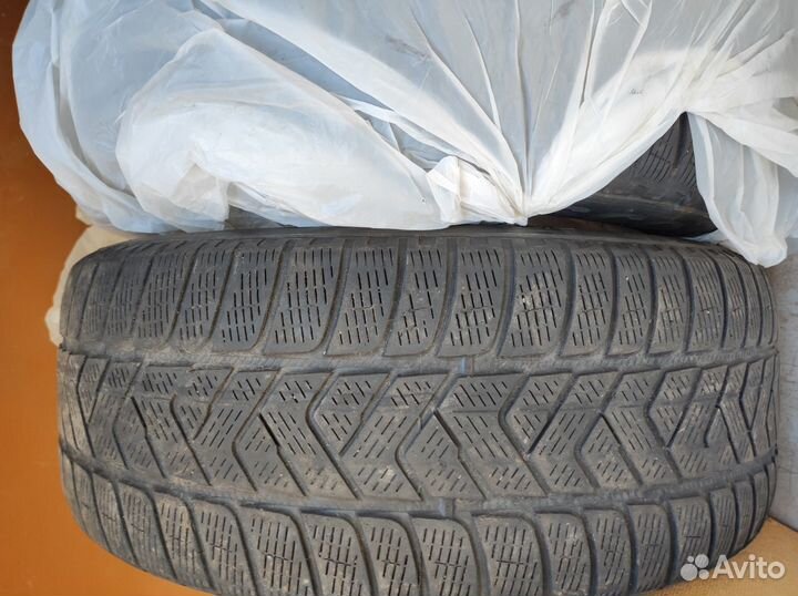 Pirelli Scorpion Winter 235/55 R18 104