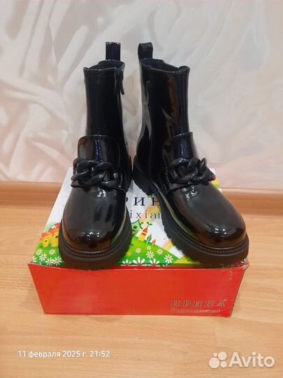 Ботинки демисезонные для девочки 36,37