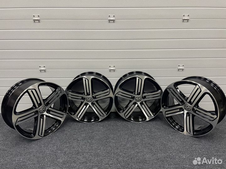 Диски R18 Cadiz Volkswagen Golf R оригинал