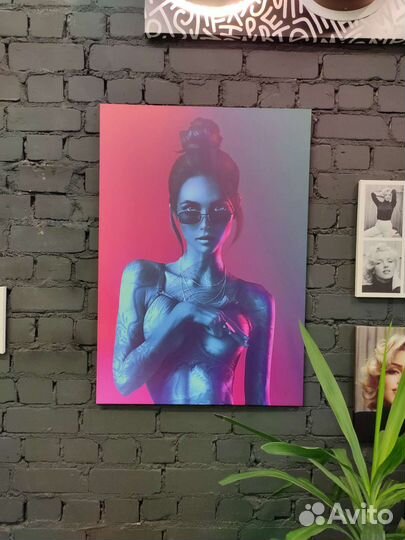 Картина девушка лофт неон