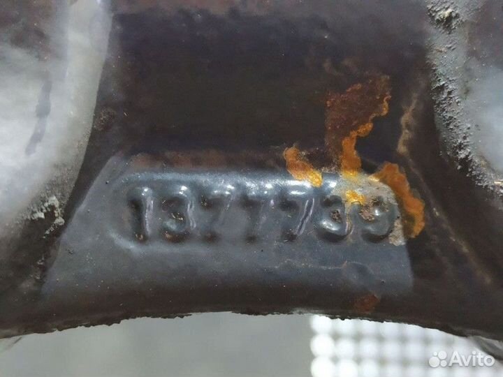 Серьга передней рессоры