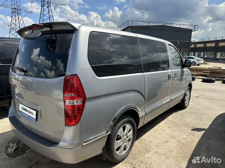 Hyundai Grand Starex 2.5 AT, 2018, 67 107 км