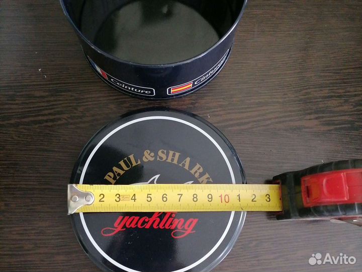 Жестяная коробка 