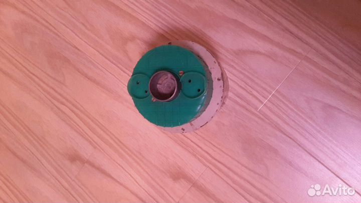 Подставка под елку