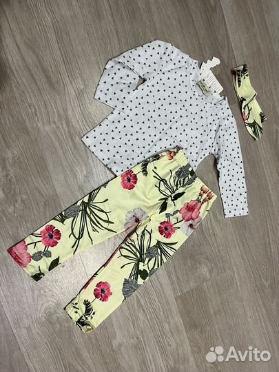 Комплект для малышки новый 80 см