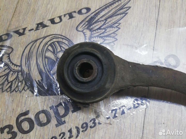 Kia rio 1 рычаг правый