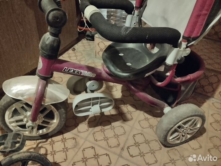 Трехколесный велосипед