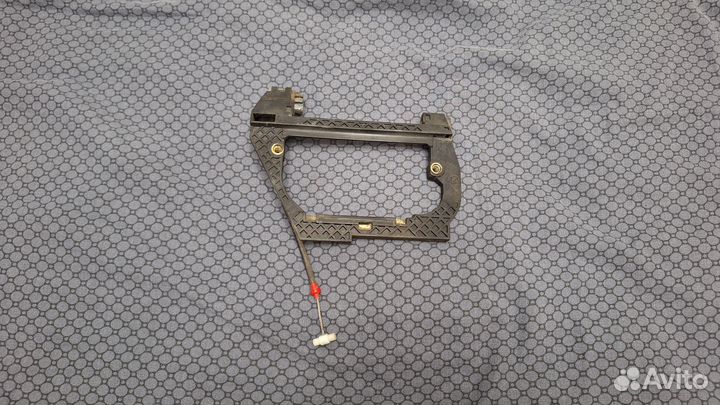 Кронштейн ручки задний правый Bmw e39