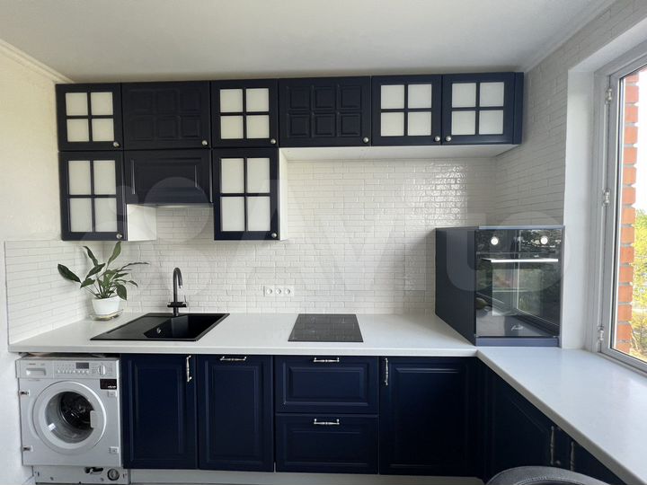 3-к. квартира, 80 м², 4/12 эт.