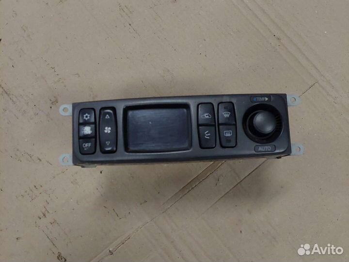 Блок управления климатом Mitsubishi Galant 8