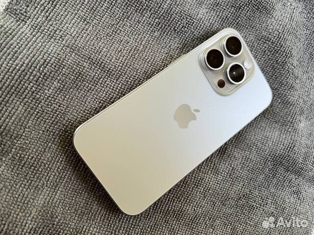 iPhone 15 Pro Max, 256 ГБ