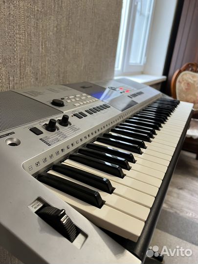 Синтезатор yamaha