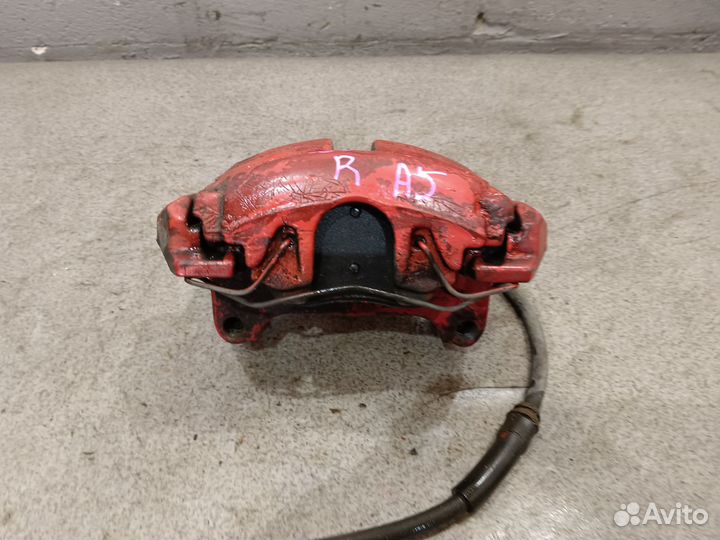 Передний правый суппорт для Skoda Octavia A5 FL RS