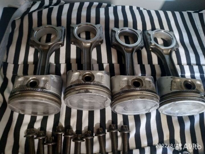 Шатун renault сандеро