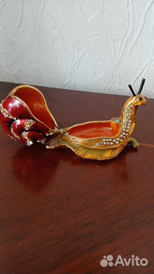 Шкатулка для украшений