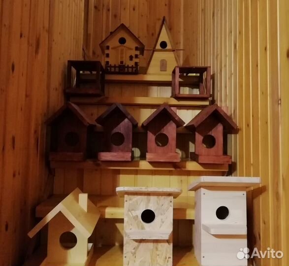 Кормушка, домик-скворечник для птиц, белок