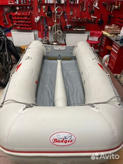 Лодка badger sd370