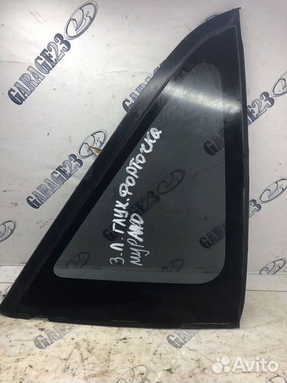 Форточка задняя Nissan Murano z50