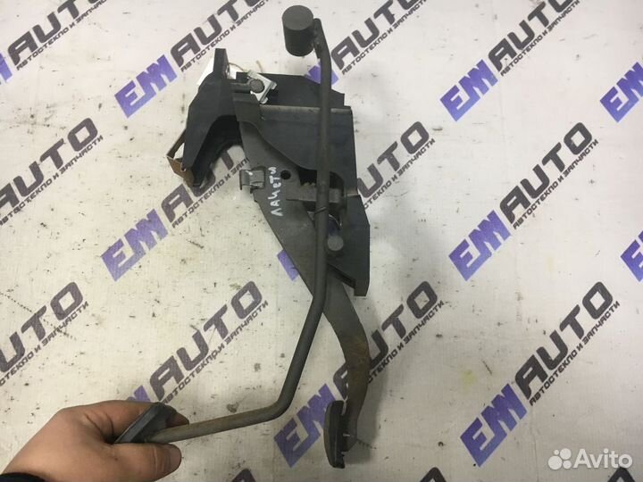 Блок педалей Шевроле Лачетти