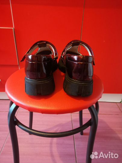 Туфли школьные для девочки 36размер