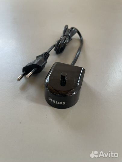 Зарядное устройство Philips