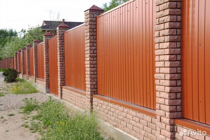 Заборы из профнастила