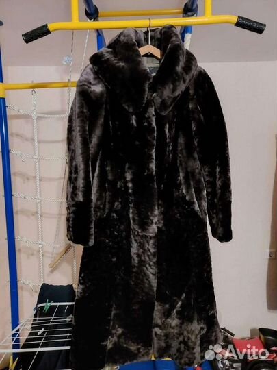 Шуба с капюшоном