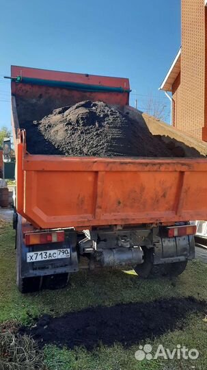 Плодородный слой чернозема, перегной, торф, навоз