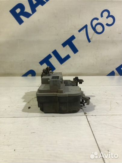 Замок двери передний правый LADA granta 1.6 мт сед