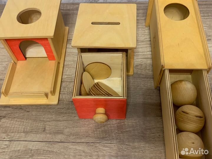 Коробка постоянства Монтессори