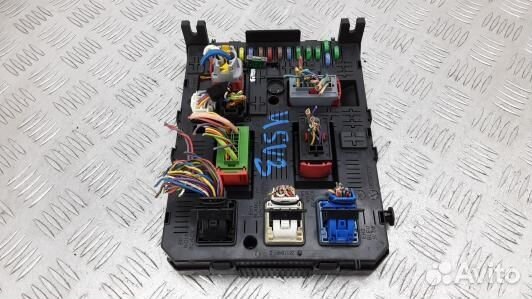 Блок комфорта citroen C5 2 (4SV03M301)