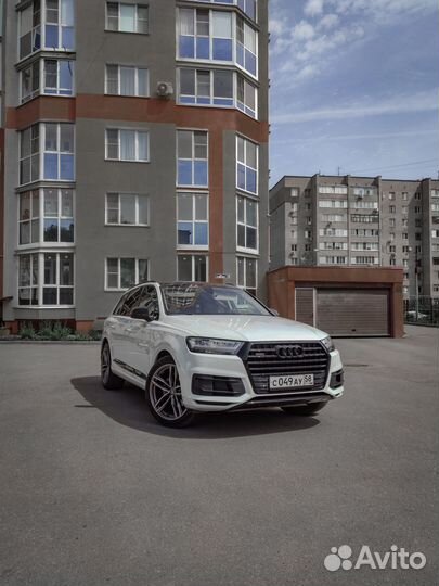 Авто на свадьбу Audi Q7 рестайлинг. Светлый салон