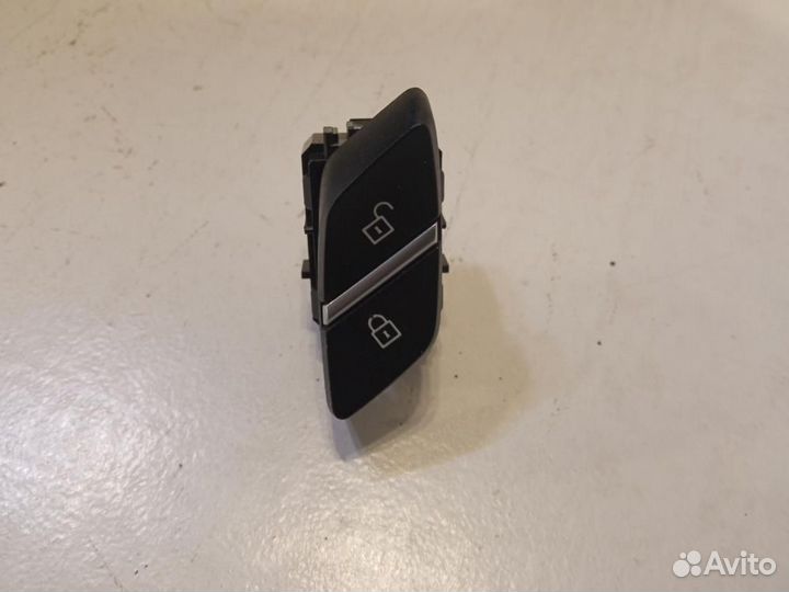 Кнопка центрального замка BMW X5 F15