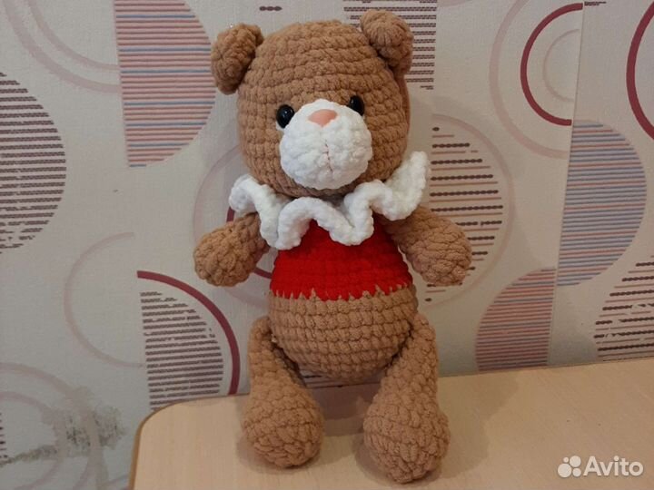 Вязанный медвежонок