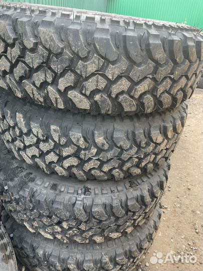 Новые на УАЗ 225/75/R16 грязевые