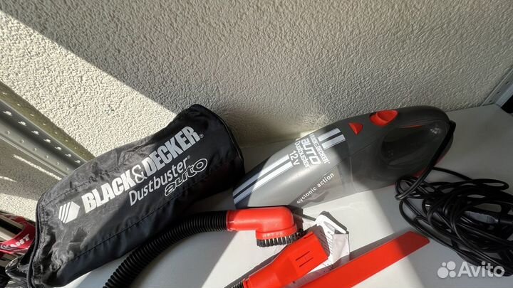 Пылесос для автомобиля Black & Decker