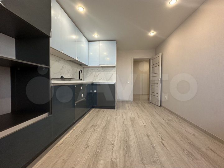 2-к. квартира, 64,9 м², 21/28 эт.