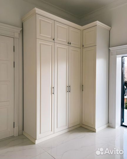 Шкаф угловой на заказ