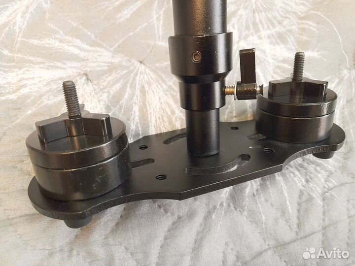 Стедикам для камеры ручной