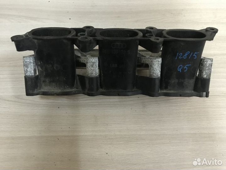 Коллектор впускной Audi Q5 8R с2008-2017г с2008-20