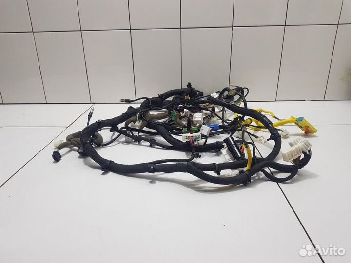 Электропроводка под торпедная (Zotye T600)