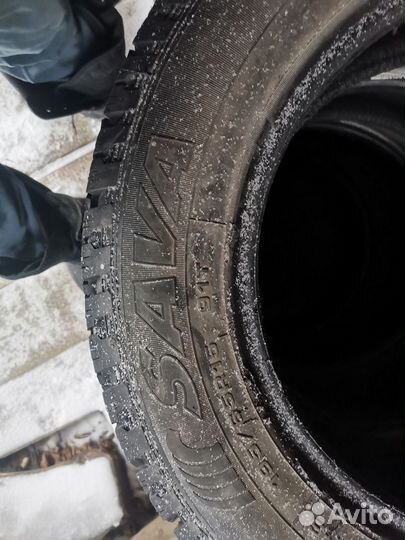 Продам зимнюю резину r15