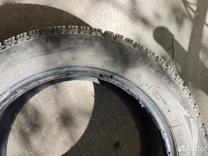 Bridgestone Blizzak Spike-02 185/60 R15