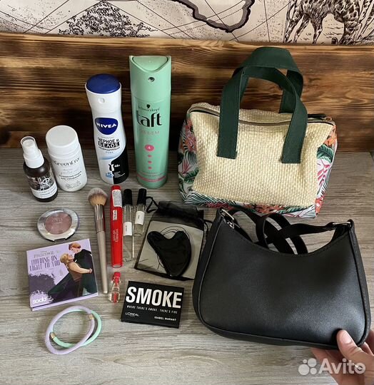 Косметика разная духи набор