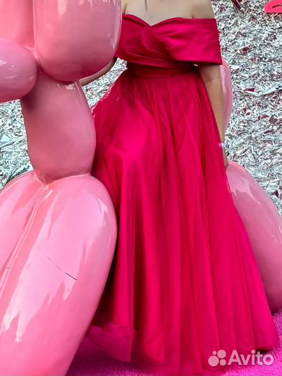 Вечернее платье с корсетом